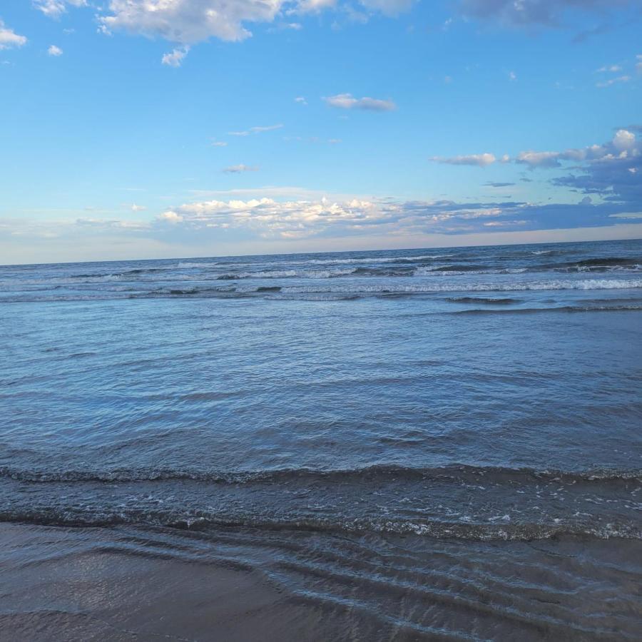 Kitnet Frente Pro Mar Em Vila Caicara, Portaria 24 Hs E Wifi Praia Grande  Ngoại thất bức ảnh